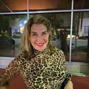 Meet your Posher, Brenda